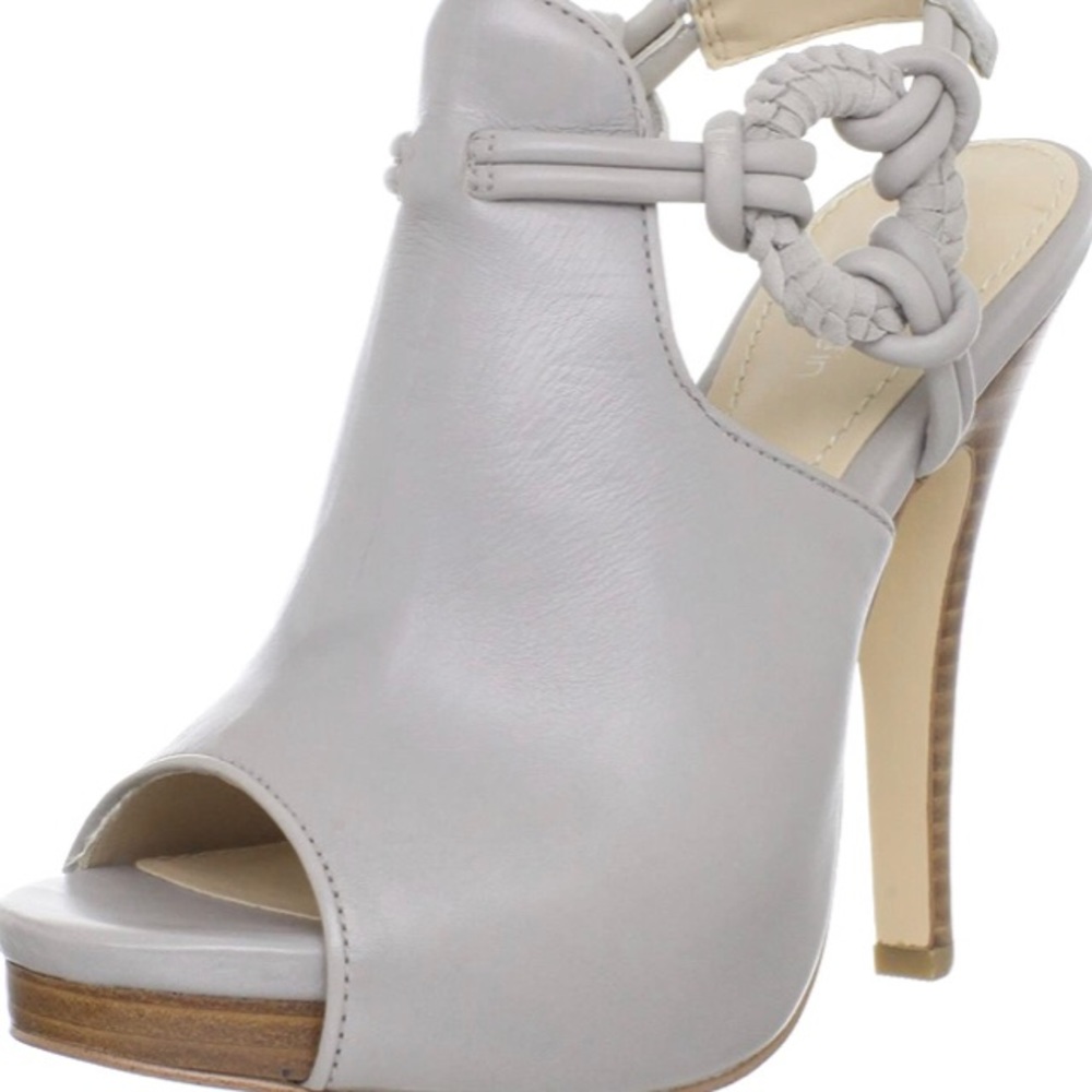 Calvin Klein Juliana Platform Heels 👠